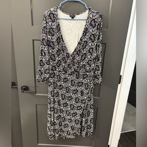 Torrid Black and White Floral Long Sleeve Dress
